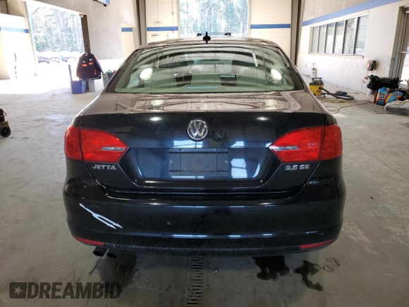 2011 Volkswagen Jetta SE with VIN 3VWDX7AJ4BM331741, listed as a Copart auction lot 87010944 with 244,547 mi miles and Clean title. Bid and sale history available at DreamBid. Image 6.