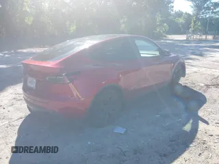 2024 Tesla Model Y z VIN 7SAYGDED2RA325538, wystawiony jako IAAI lot #42180492 z przebiegiem 8 738 mil mil oraz . Historia ofert i sprzedaży dostępna na DreamBid. Obrazek 4.