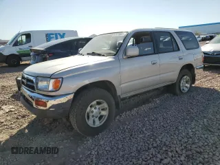 1996 Toyota 4Runner SR5 z VIN JT3GN86R1T0012929, wystawiony jako Copart lot #47676685 z przebiegiem 140 949 mil mil oraz Szkoda całkowita • Salvage title. Historia ofert i sprzedaży dostępna na DreamBid. Obrazek 1.