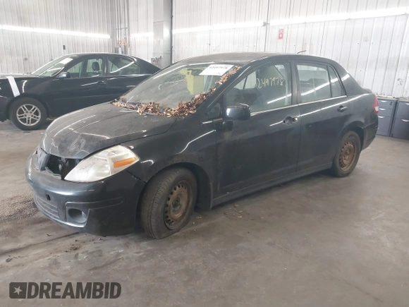 2007 Nissan Versa SL с VIN 3N1BC11E97L430772, выставлен на аукционе IAAI как лот 42497978 с пробегом 174 151 миль миль и . История ставок и продаж доступна на DreamBid. Изображение 2.