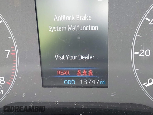 2024 Toyota Corolla Cross L with VIN 7MUAAABG5RV096239, listed as a IAAI auction lot 42105087 with 13,747 mi miles and . Bid and sale history available at DreamBid. Image 15.