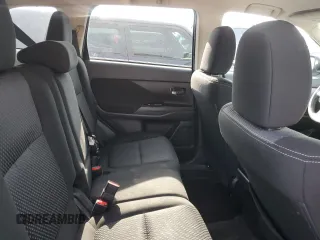 2018 Mitsubishi Outlander ES z VIN JA4AD2A30JZ012380, wystawiony jako Copart lot #49261195 z przebiegiem 228 783 mil mil oraz Tytuł czysty. Historia ofert i sprzedaży dostępna na DreamBid. Obrazek 10.