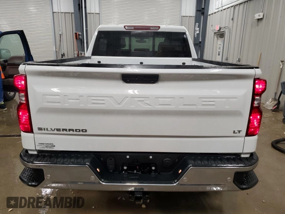 2020 Chevrolet Silverado 1500 LT with VIN 1GCRYDEDXLZ310143, listed as a Copart auction lot 86916724 with 44,228 mi miles and Salvage Title. Bid and sale history available at carsss.com. Image 6.