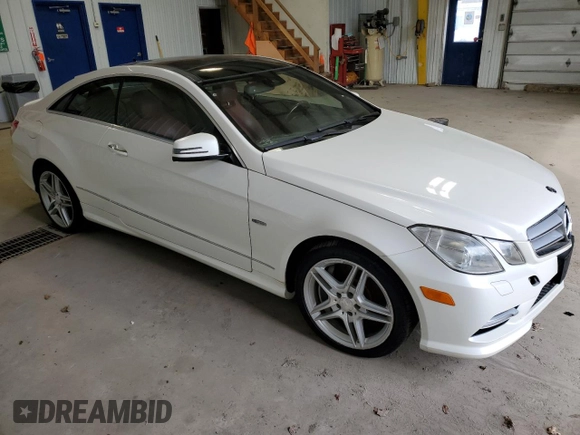 2012 Mercedes-Benz E 550 with VIN WDDKJ7DBXCF147279, listed as a Copart auction lot 46479165 with 59,684 mi miles and Clean Title. Bid and sale history available at DreamBid. Image 4.