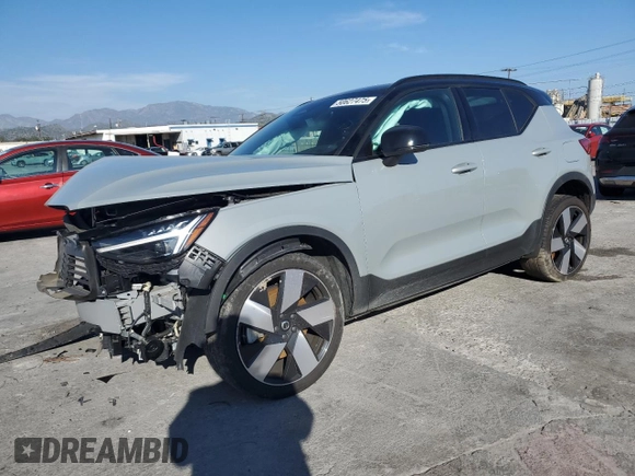 2024 Volvo XC40 Plus with VIN YV4EH3HL4R2232839, listed as a Copart auction lot 50627475 with 29,439 mi miles and Salvage title. Bid and sale history available at DreamBid. Image 1.