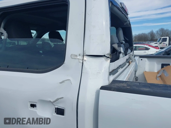 2024 Ford Super Duty F-250 SRW XL with VIN 1FT7W2BT8RED03723, listed as a IAAI auction lot 41623084 with 52,249 mi miles. Bid and sale history available at carsss.com. Image 17.