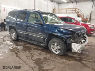 2001 Chevrolet Tahoe LS with VIN 1GNEK13TX1R108982, listed as a IAAI auction lot 41622297 with 202,013 mi miles. Bid and sale history available at carsss.com. Image 1.