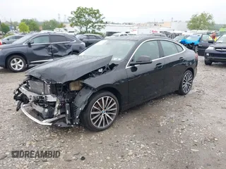 2021 BMW 2 Series 228i xDrive z VIN WBA73AK08M7H41082, wystawiony jako IAAI lot #42203395 z przebiegiem 45 240 mil mil oraz . Historia ofert i sprzedaży dostępna na DreamBid. Obrazek 2.