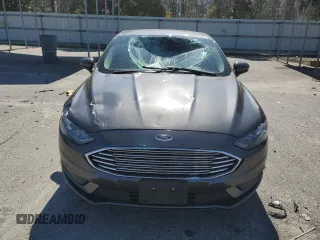 2018 Ford Fusion SE with VIN 3FA6P0HD1JR252599, listed as a Copart auction lot 45666525 with 61,405 mi miles and Salvage Title. Bid and sale history available at DreamBid. Image 5.