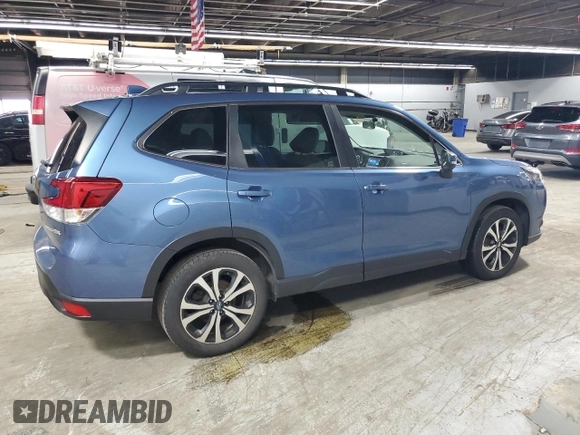 2022 Subaru Forester Limited with VIN JF2SKANC9NH473319, listed as a Copart auction lot 62348475 with 75,339 mi miles and Clean title. Bid and sale history available at DreamBid. Image 3.