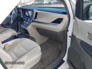 2015 Toyota Sienna LE AAS with VIN 5TDKK3DC2FS590667, listed as a IAAI auction lot 41997673 with 169,828 mi miles. Bid and sale history available at carsss.com. Image 5.