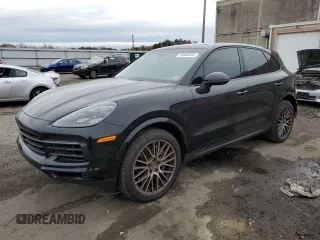 2023 Porsche Cayenne S z VIN WP1AB2AY9PDA14883, wystawiony jako Copart lot #74066393 z przebiegiem 4 005 mil mil oraz . Historia ofert i sprzedaży dostępna na DreamBid. Obrazek 1.