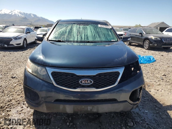 2012 Kia Sorento LX with VIN 5XYKT3A14CG301846, listed as a Copart auction lot 52979445 with 190,506 mi miles and Salvage Title. Bid and sale history available at carsss.com. Image 5.