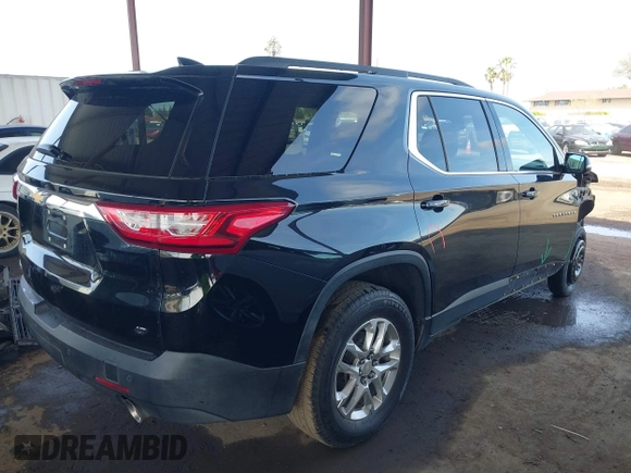 2019 Chevrolet Traverse LT Cloth with VIN 1GNERGKW2KJ171732, listed as a IAAI auction lot 41829703 with 76,168 mi miles. Bid and sale history available at carsss.com. Image 4.
