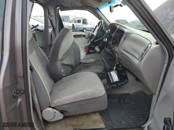 1995 Ford Ranger Splash with VIN 1FTCR10A4SPA56258, listed as a Copart auction lot 43721815 with 189,300 mi miles and Salvage Title. Bid and sale history available at carsss.com. Image 7.