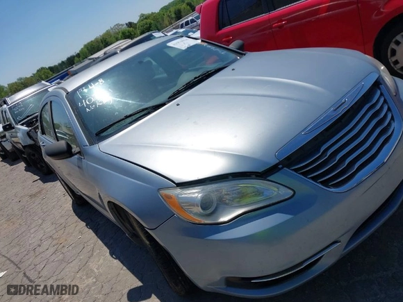 2013 Chrysler 200 Touring with VIN 1C3CCBBB6DN696200, listed as a IAAI auction lot 41994028 with 177,610 mi miles. Bid and sale history available at carsss.com. Image 1.