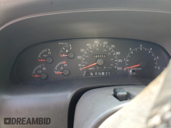 2000 Ford Excursion Limited with VIN 1FMNU43S6YEC87756, listed as a Copart auction lot 67281054 with 180,254 mi miles and Non repairable. Bid and sale history available at DreamBid. Image 9.