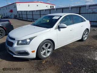 2015 Chevrolet Cruze LT with VIN 1G1PE5SB2F7129068, listed as a IAAI auction lot 42004347 with 98,220 mi miles. Bid and sale history available at carsss.com. Image 2.