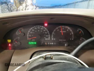 2000 Ford F-150 XL with VIN 1FTRX18W6YNA00102, listed as a Copart auction lot 81419024 with 162,953 mi miles and Non Repairable. Bid and sale history available at carsss.com. Image 9.