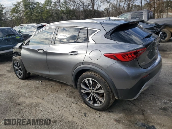 2017 Infiniti QX30 Luxury z VIN SJKCH5CR2HA020394, wystawiony jako Copart lot #44403755 z przebiegiem 85 179 mil mil oraz Szkoda całkowita • Salvage title. Historia ofert i sprzedaży dostępna na DreamBid. Obrazek 2.