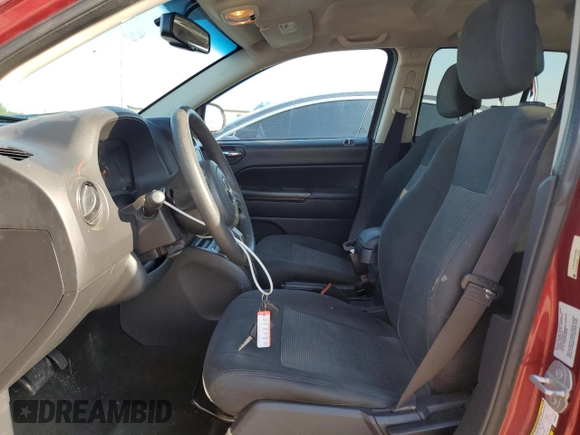2016 Jeep Compass Sport with VIN 1C4NJCBA8GD568817, listed as a Copart auction lot 52031065 with 120,394 mi miles and Clean Title. Bid and sale history available at DreamBid. Image 7.