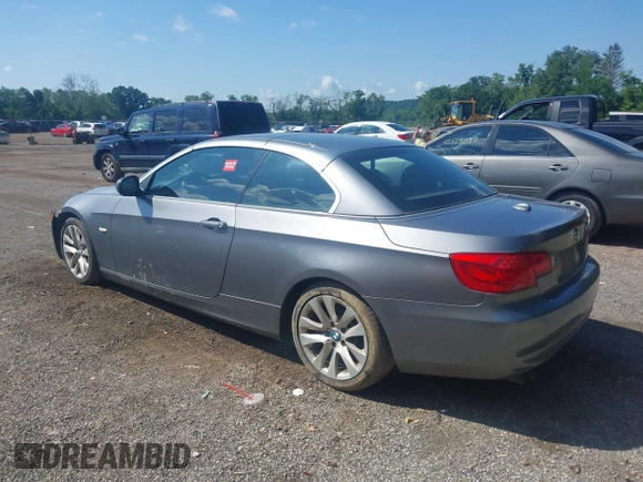 2013 BMW 3 Series 328i with VIN WBADW7C50DE733364, listed as a IAAI auction lot 42633440 with Not provided miles and . Bid and sale history available at DreamBid. Image 3.