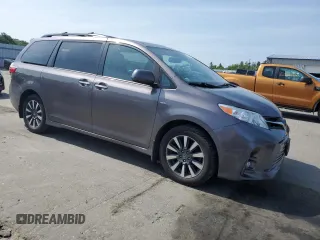 2019 Toyota Sienna XLE with VIN 5TDDZ3DC5KS221137, listed as a Copart auction lot 60358185 with 105,767 mi miles and Salvage title. Bid and sale history available at DreamBid. Image 4.