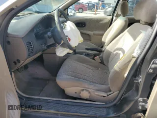 2002 Saturn SL with VIN 1G8ZK52732Z284192, listed as a Copart auction lot 48165585 with 110,932 mi miles and Salvage title. Bid and sale history available at DreamBid. Image 7.