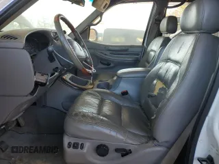 1998 Lincoln Navigator with VIN 5LMEU27L4WLJ06814, listed as a Copart auction lot 87290504 with 204,185 mi miles and Salvage title. Bid and sale history available at DreamBid. Image 7.