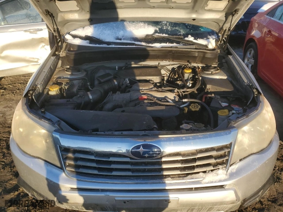 2010 Subaru Forester 2.5X with VIN JF2SH6ACXAH754802, listed as a Copart auction lot 42621535 with 235,252 mi miles and Clean Title. Bid and sale history available at carsss.com. Image 12.