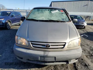 2001 Toyota Sienna CE with VIN 4T3ZF19C41U392115, listed as a Copart auction lot 43378475 with 152,438 mi miles and Salvage Title. Bid and sale history available at carsss.com. Image 5.