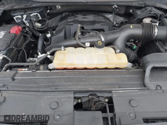 2018 Ford F-150 XL with VIN 1FTEW1EP8JFC58832, listed as a IAAI auction lot 41663026 with 134,760 mi miles. Bid and sale history available at carsss.com. Image 10.