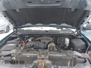 2010 Chevrolet Silverado 1500 LS with VIN 1GCSCREA9AZ277314, listed as a IAAI auction lot 41342738 with 237,262 mi miles. Bid and sale history available at carsss.com. Image 10.