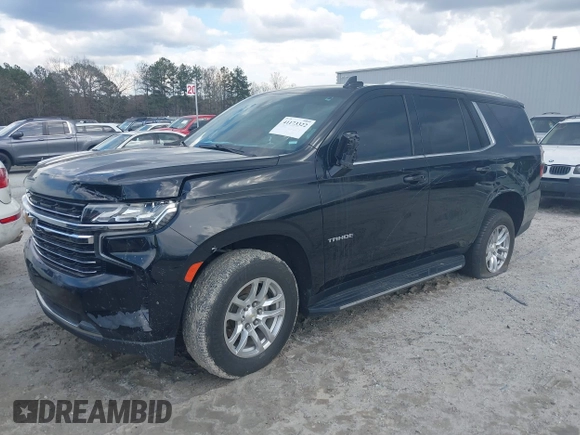 2021 Chevrolet Tahoe LT z VIN 1GNSCNKD8MR248213, wystawiony jako IAAI lot #41173322 z przebiegiem 121 393 mil mil oraz . Historia ofert i sprzedaży dostępna na DreamBid. Obrazek 2.