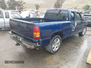 2002 Chevrolet Silverado 1500 LT with VIN 2GCEC19T821380843, listed as a IAAI auction lot 42095940 with 309,450 mi miles and . Bid and sale history available at DreamBid. Image 4.