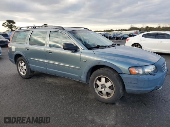 2002 Volvo V70 with VIN YV1SZ58D321079092, listed as a Copart auction lot 43993605 with Not provided miles and Clean title. Bid and sale history available at DreamBid. Image 4.