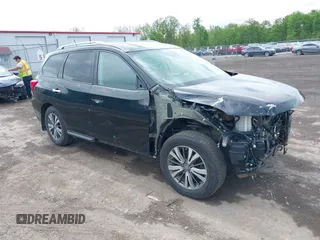 2018 Nissan Pathfinder SL z VIN 5N1DR2MMXJC664298, wystawiony jako IAAI lot #42245308 z przebiegiem 105 065 mil mil oraz . Historia ofert i sprzedaży dostępna na DreamBid. Obrazek 1.