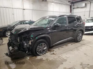 2024 Nissan Rogue S z VIN 5N1BT3AB0RC683360, wystawiony jako Copart lot #57668035 z przebiegiem Nie podano mil oraz Czysty tytuł • Clean title. Historia ofert i sprzedaży dostępna na DreamBid. Obrazek 1.