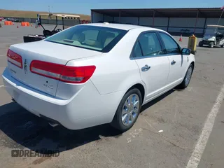2011 Lincoln MKZ with VIN 3LNHL2GC8BR764165, listed as a IAAI auction lot 42131969 with 92,551 mi miles and . Bid and sale history available at DreamBid. Image 4.