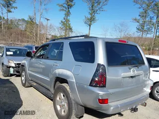 2005 Toyota 4Runner SR5 with VIN JTEZU14R258028882, listed as a IAAI auction lot 41745577 with 251,256 mi miles. Bid and sale history available at carsss.com. Image 14.