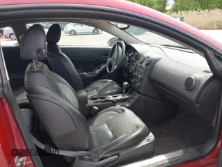2008 Pontiac G6 GXP z VIN 1G2ZM177884254049, wystawiony jako IAAI lot #42193619 z przebiegiem Nie podano mil oraz . Historia ofert i sprzedaży dostępna na DreamBid. Obrazek 5.