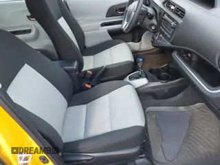 2014 Toyota Prius One with VIN JTDKDTB33E1079493, listed as a IAAI auction lot 41712212 with 110,309 mi miles and . Bid and sale history available at DreamBid. Image 5.