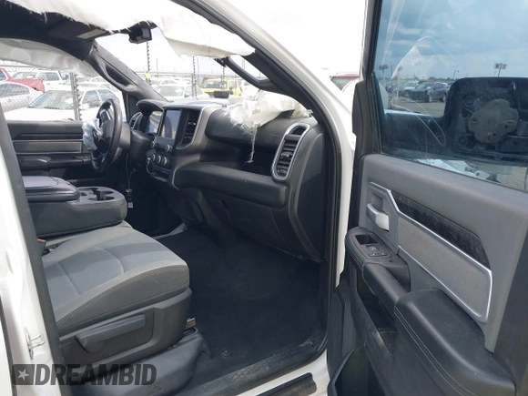 2022 Ram 2500 Big Horn с VIN 3C6UR5DJ4NG119915, выставлен на аукционе IAAI как лот 42206890 с пробегом 77 269 миль миль и . История ставок и продаж доступна на DreamBid. Изображение 5.