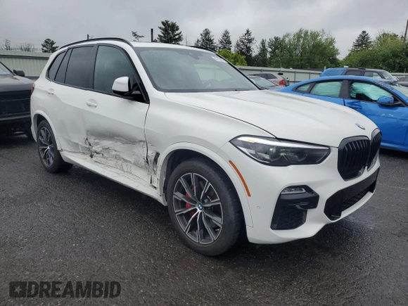 2021 BMW X5 xDrive40i z VIN 5UXCR6C07M9H39368, wystawiony jako Copart lot #57122975 z przebiegiem 66 360 mil mil oraz Szkoda całkowita • Salvage title. Historia ofert i sprzedaży dostępna na DreamBid. Obrazek 4.