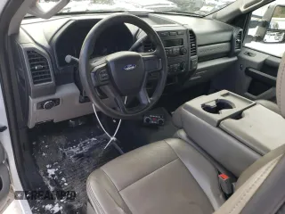 2019 Ford Super Duty F-250 SRW XL with VIN 1FTBF2B63KEF97154, listed as a Copart auction lot 87145074 with 87,303 mi miles and Salvage Title. Bid and sale history available at carsss.com. Image 8.