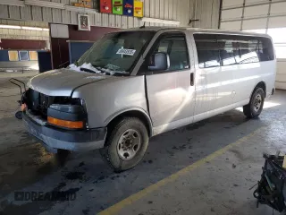 2015 GMC Savana z VIN 1GJZ71FG8F1192826, wystawiony jako Copart lot #88443935 z przebiegiem 347 473 mil mil oraz Szkoda całkowita • Salvage title. Historia ofert i sprzedaży dostępna na DreamBid. Obrazek 1.