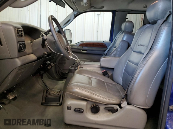 2003 Ford Super Duty F-250 XL with VIN 1FTNX21S53EB88308, listed as a Copart auction lot 73036864 with 205,265 mi miles and Non Repairable. Bid and sale history available at carsss.com. Image 7.