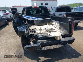 2005 Chevrolet Colorado LS Z71 z VIN 1GCDT196158100185, wystawiony jako IAAI lot #42413707 z przebiegiem 224 330 mil mil oraz . Historia ofert i sprzedaży dostępna na DreamBid. Obrazek 6.