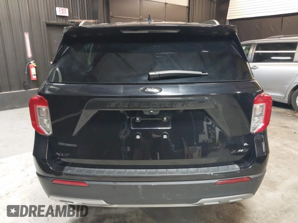 2023 Ford Explorer XLT with VIN 1FMSK8DHXPGC42017, listed as a IAAI auction lot 42009972 with 16,945 mi miles and . Bid and sale history available at DreamBid. Image 17.