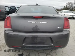2018 Chrysler 300 with VIN 2C3CCABG5JH293495, listed as a Copart auction lot 47426505 with 94,199 mi miles and Salvage Title. Bid and sale history available at carsss.com. Image 6.